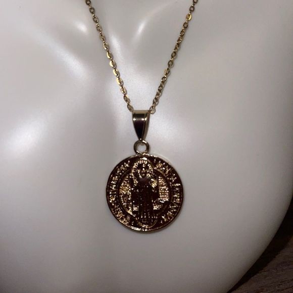 ❤️sold❤️Saint Benedict Necklace. Size 18” - Picture 4 of 4